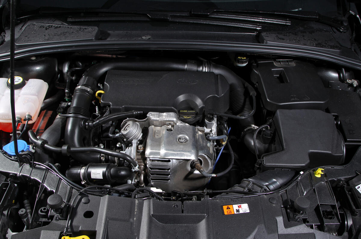 Comparison: three-cylinder engines on test
