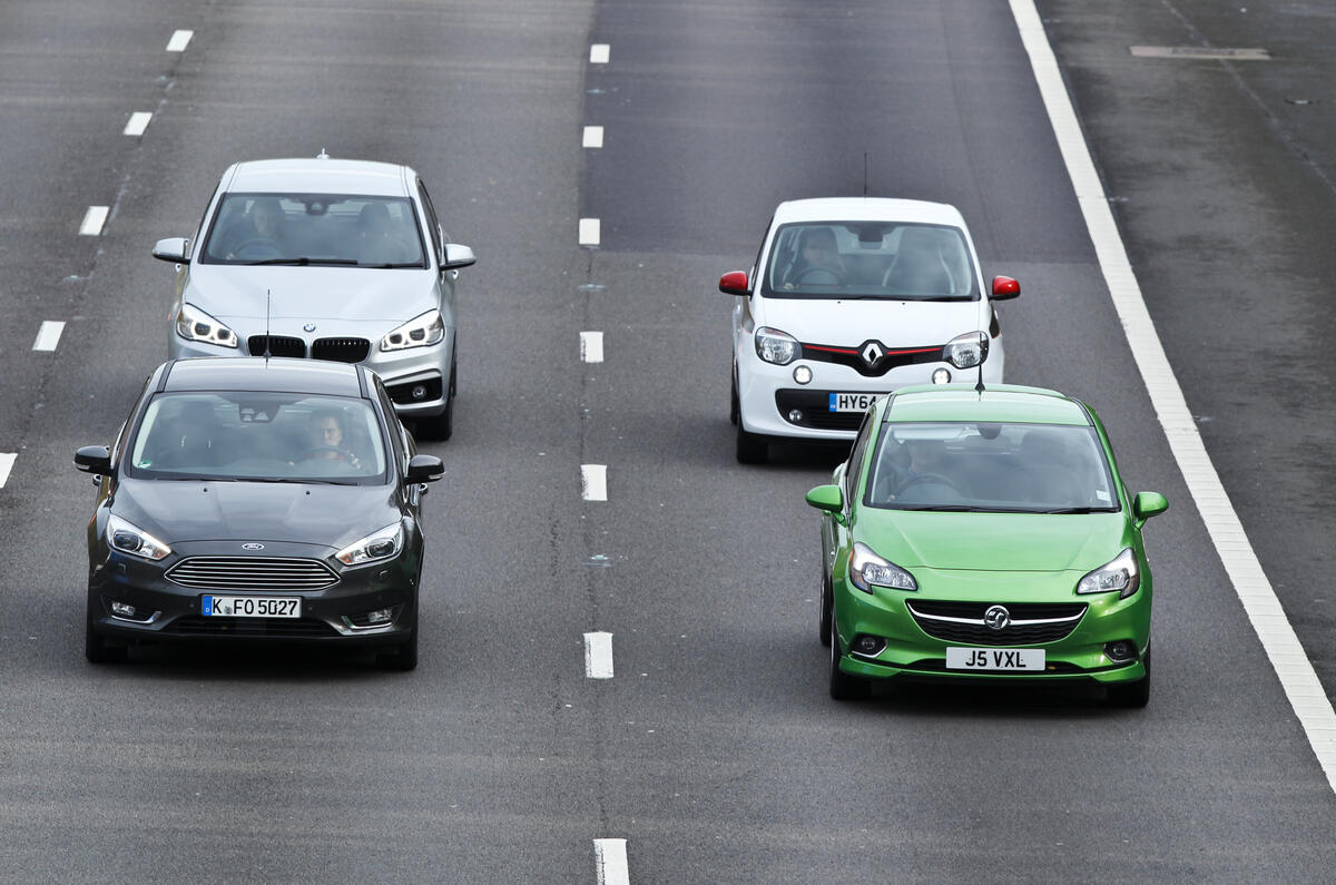 Comparison: three-cylinder engines on test