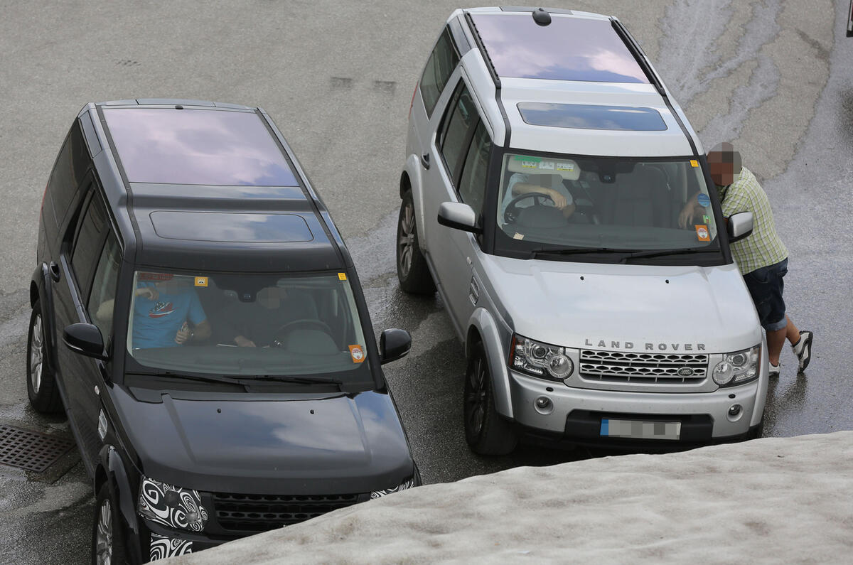Land Rover Discovery facelift to go on sale this year