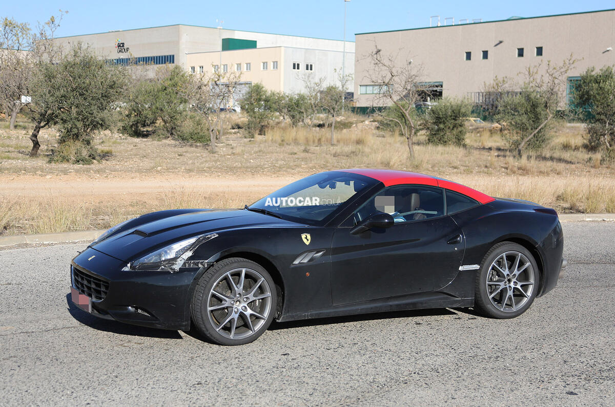 no title Ferrari California replacement spotted - new pictures