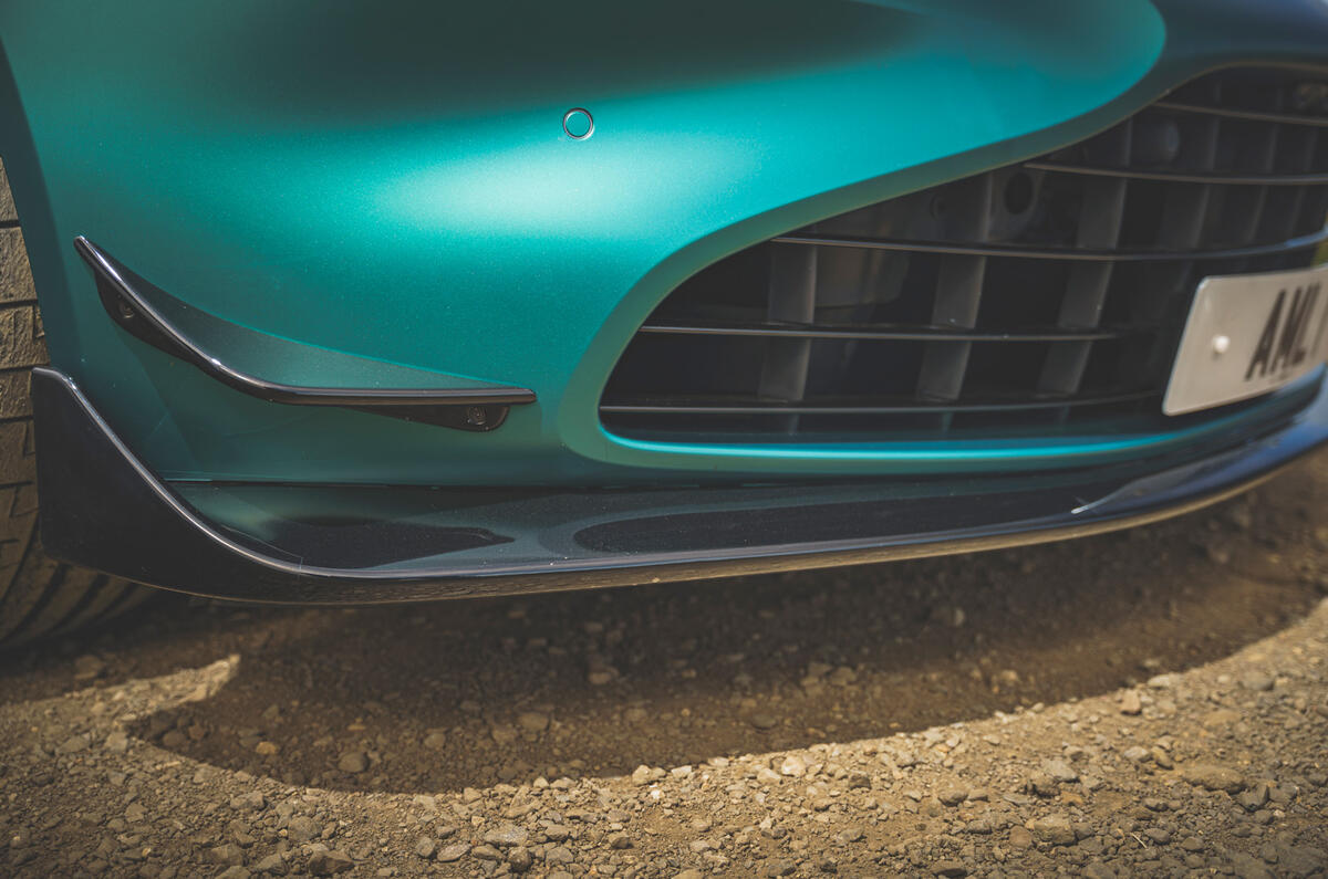 4 Aston Martin Vantage F1 2021 RT nose canards 4 Aston Martin Vantage F1 2021 RT nose canards