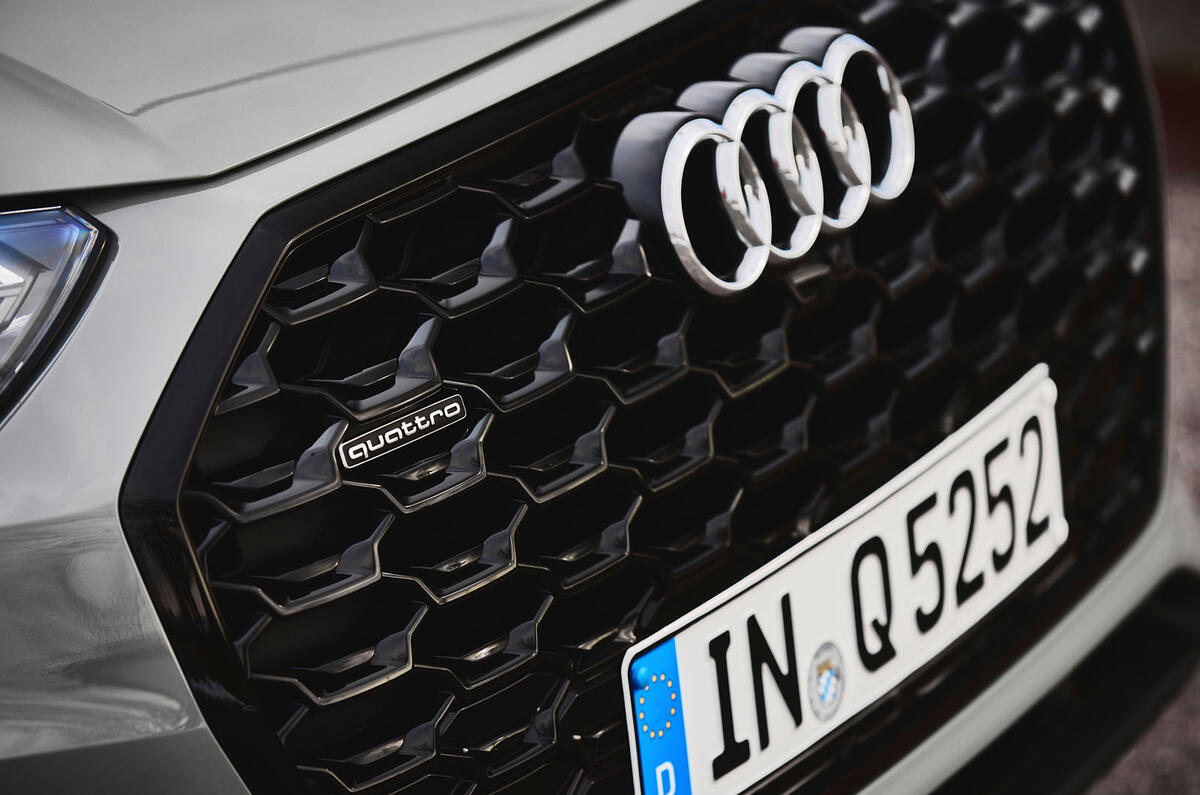 4 audi q5 sportback 2021 first drive review grille 4 audi q5 sportback 2021 first drive review grille