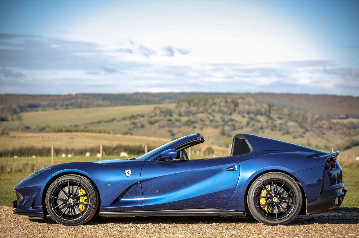 4 ferrari 812 gts 2020 uk fd roof off