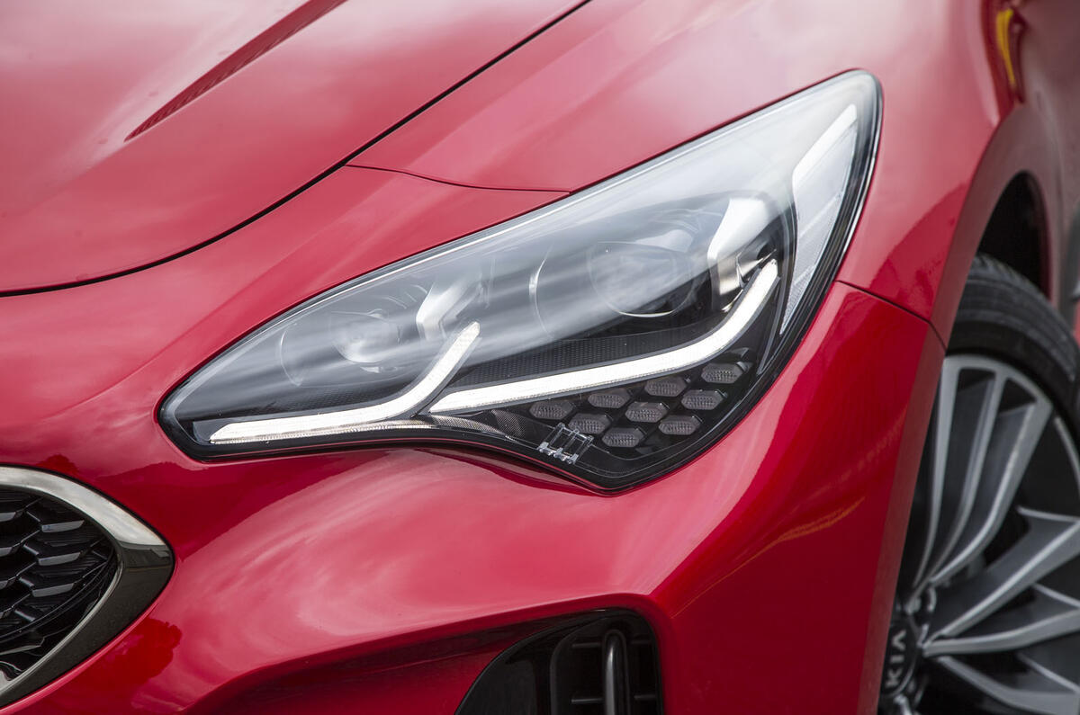 Kia Stinger GT line 2018 review headlights