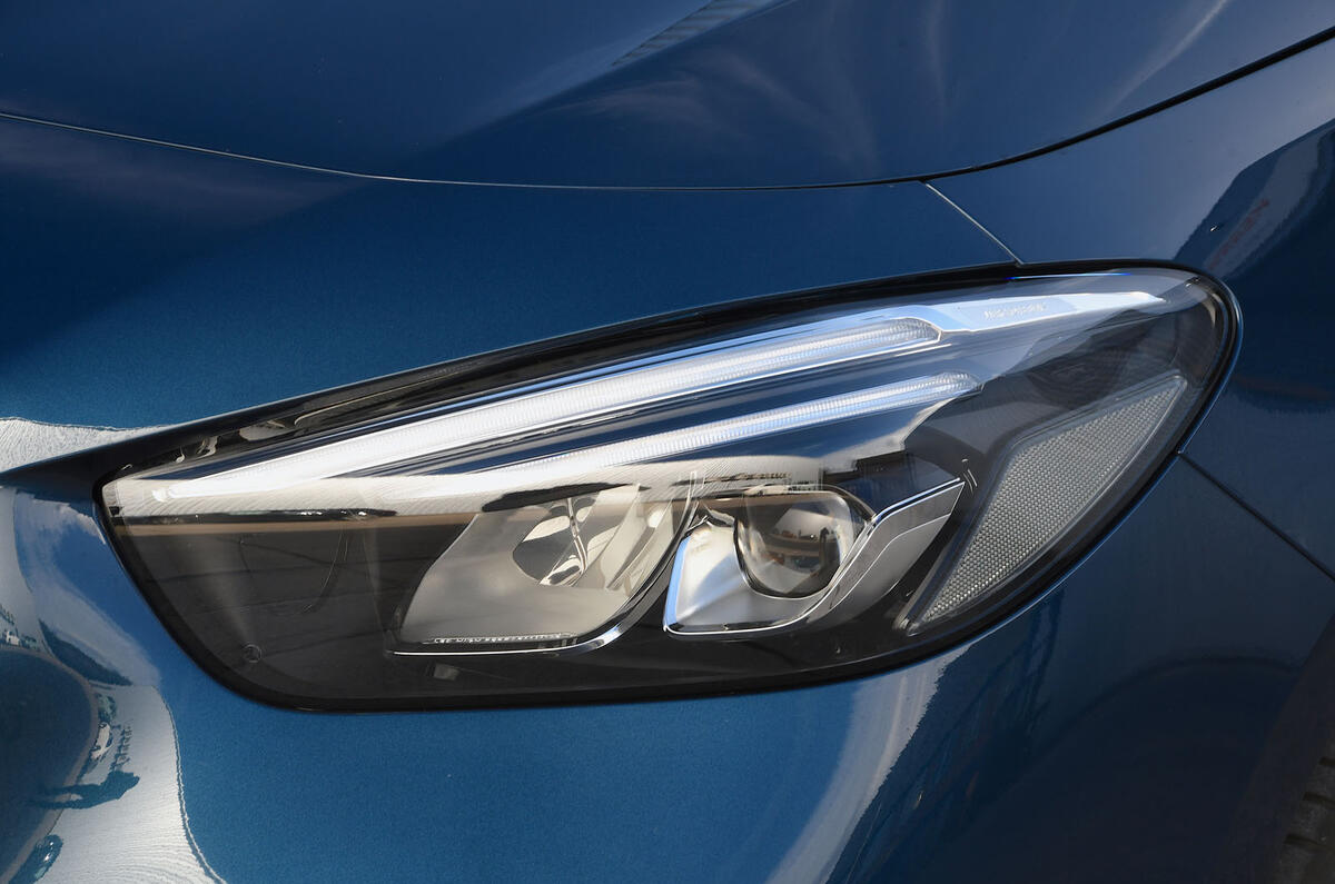 Mercedes-Benz B-Class 2019 road test review headlight