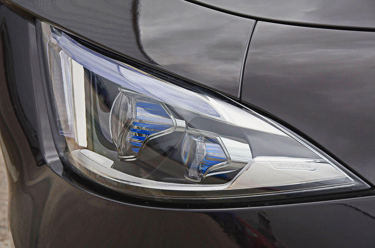 Mercedes-Benz CLS 400d 2018 review headlights