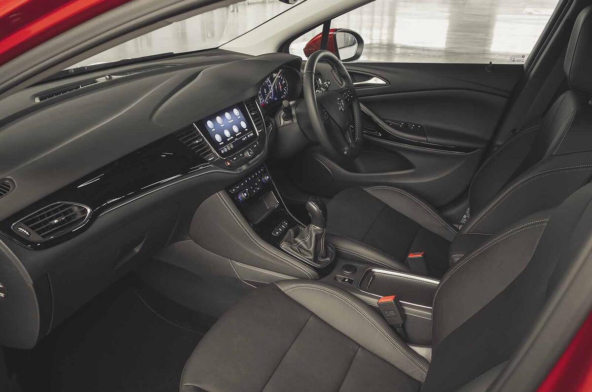 Vauxhall Astra 2019 road test review - cabin