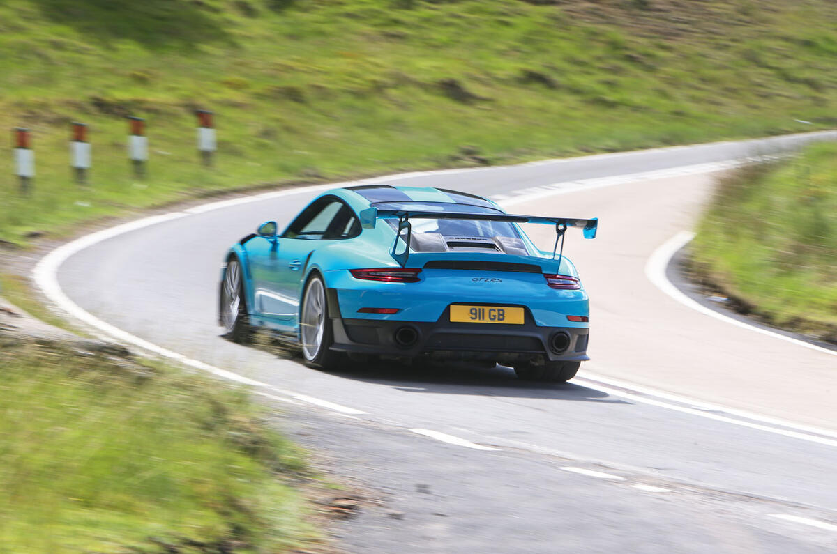 Porsche 911 GT2 RS 2018 road test review cornering