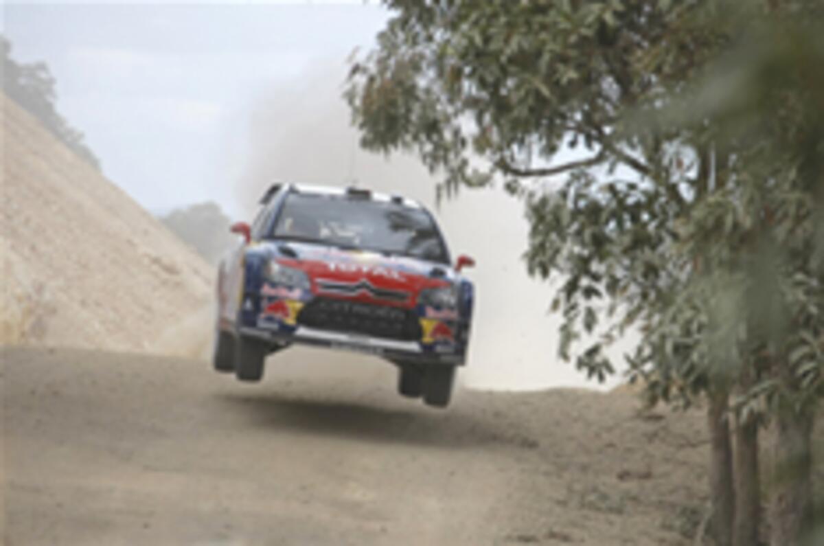 Police hunt down rally saboteurs