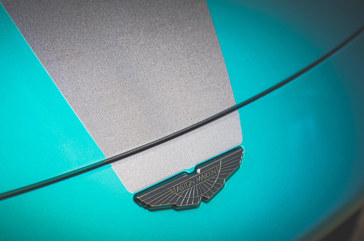 5 Aston Martin Vantage F1 2021 RT bonet badge 5 Aston Martin Vantage F1 2021 RT bonet badge