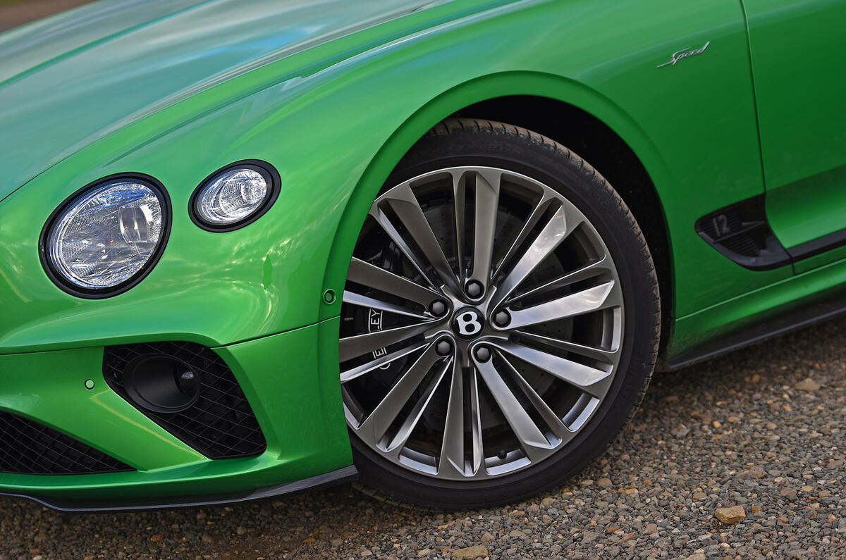 5 Bentley Continental GT Speed 2022 road test alloy wheels 5 Bentley Continental GT Speed 2022 road test alloy wheels