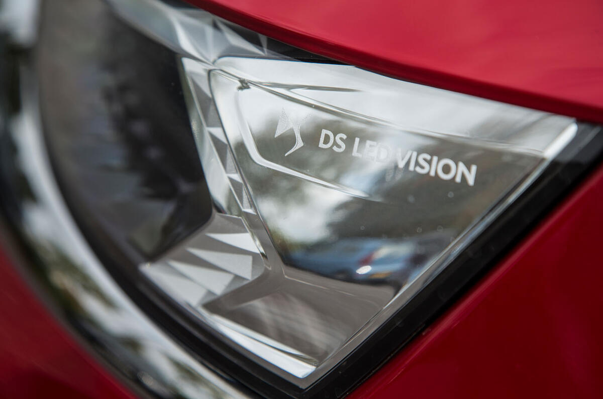 DS 7 Crossback 2018 road test review headlight logo