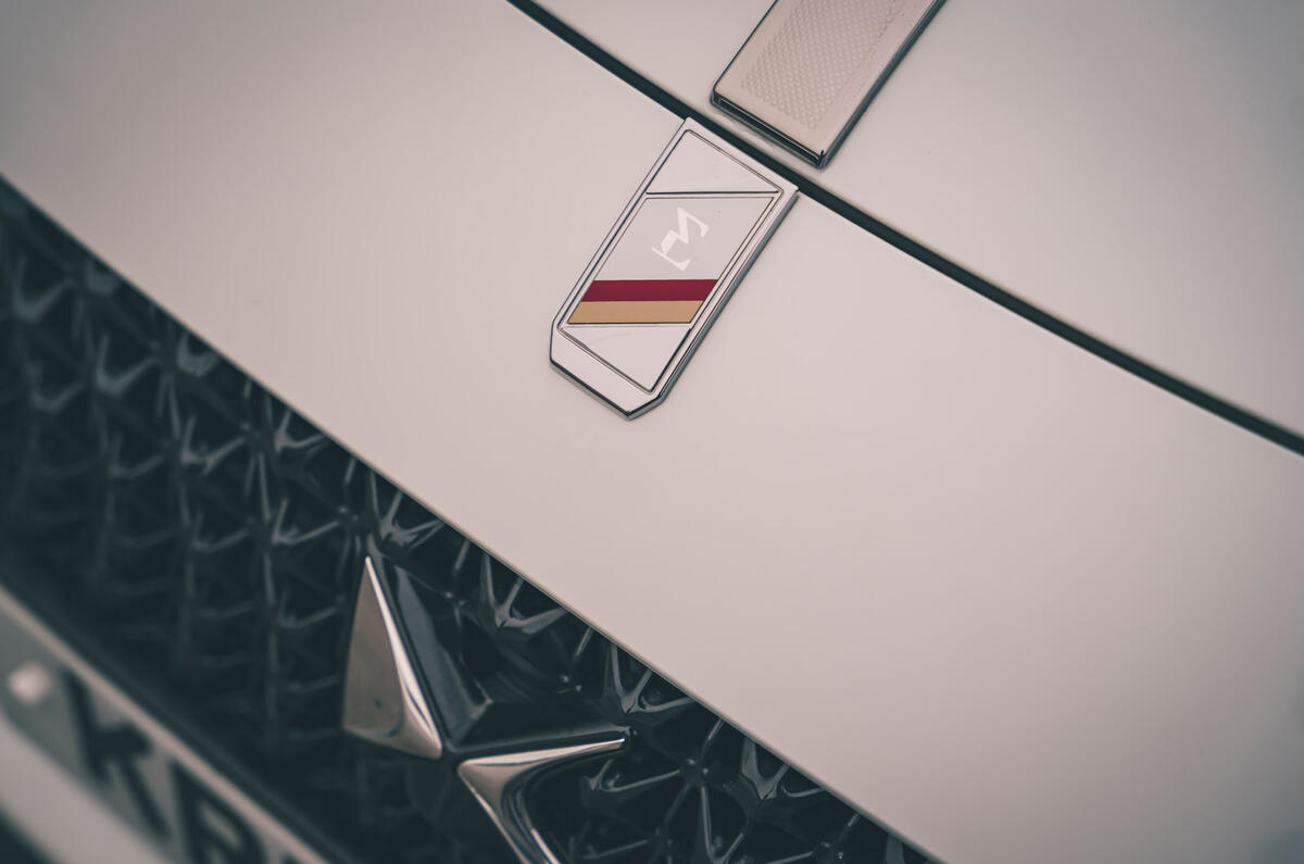 5 DS 9 2022 road test review trim badge