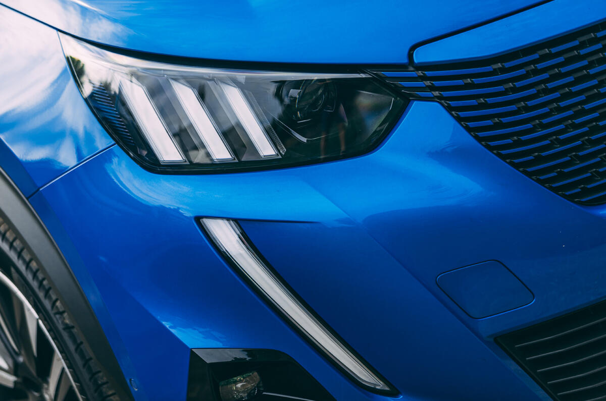 Peugeot e-2008 2020 road test review - headlights