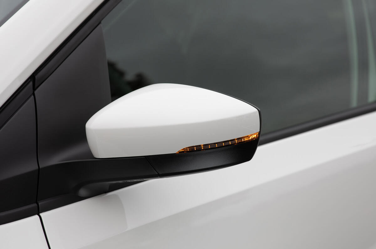 SKoda Citigo-e IV 2020 road test review - wing mirrors SKoda Citigo-e IV 2020 road test review - wing mirrors