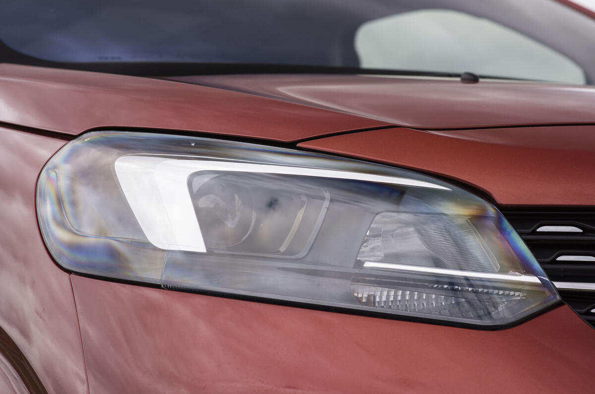 Vauxhall Vivaro Life 2019 road test review - headlights