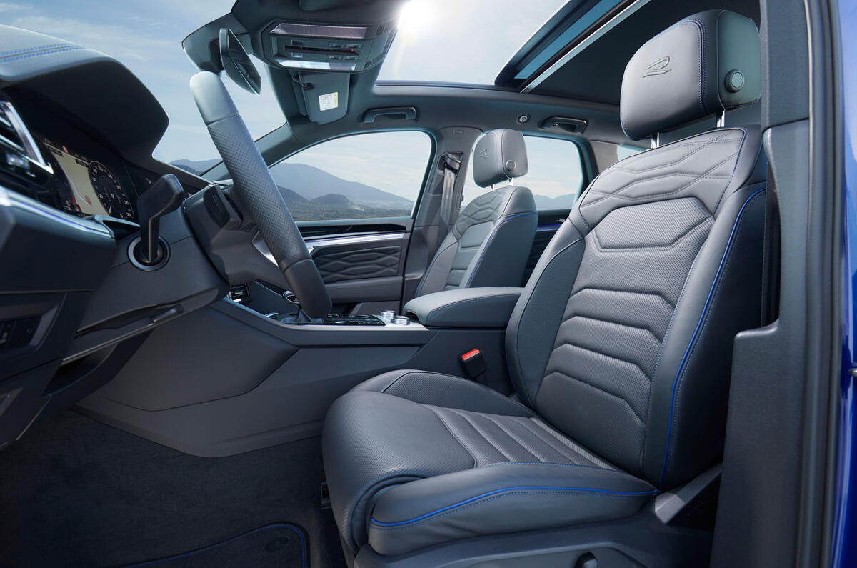 Volkswagen Touareg R road test review - front seats Volkswagen Touareg R road test review - front seats