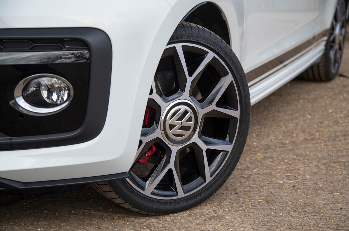 Volkswagen Up GTI 2018 review wheels