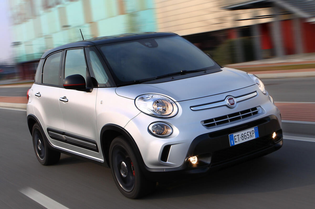 Quick news: Lamborghini orders; Toyota Prius recall; no VW Passat R