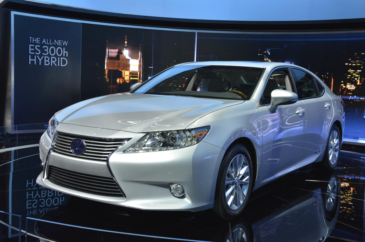 New York motor show: Lexus ES