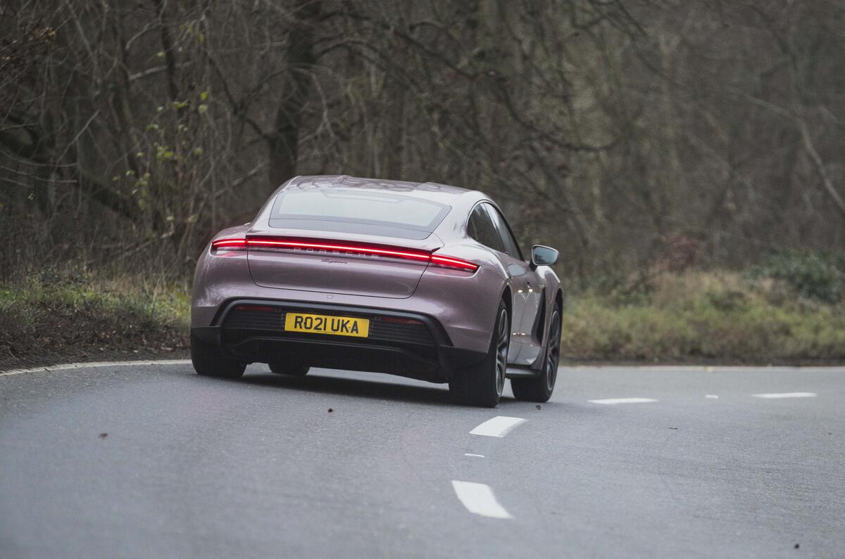 5 Porsche Taycan RWD rearcorner