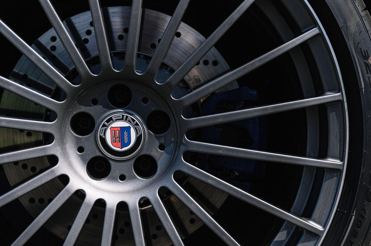 Alpina XB7 2020 road test review - alloy wheels