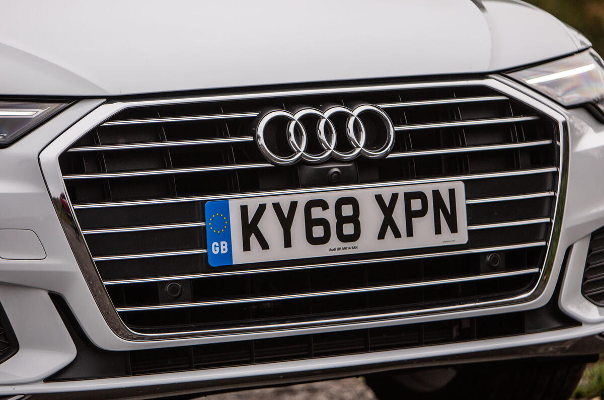 Audi A6 Avant 2018 road test review - front grille