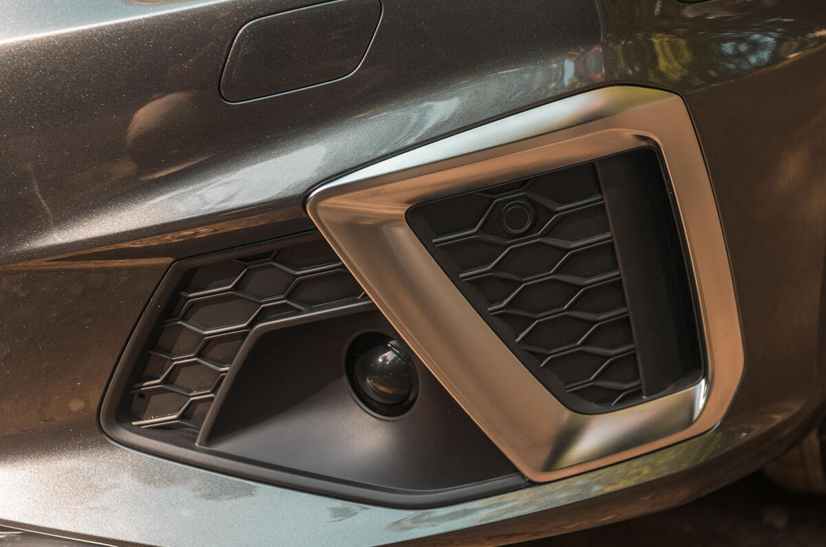 Audi S4 TDI 2019 road test review - front bumper