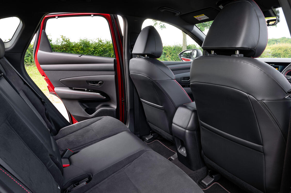 6 hyundai tucson n line 40