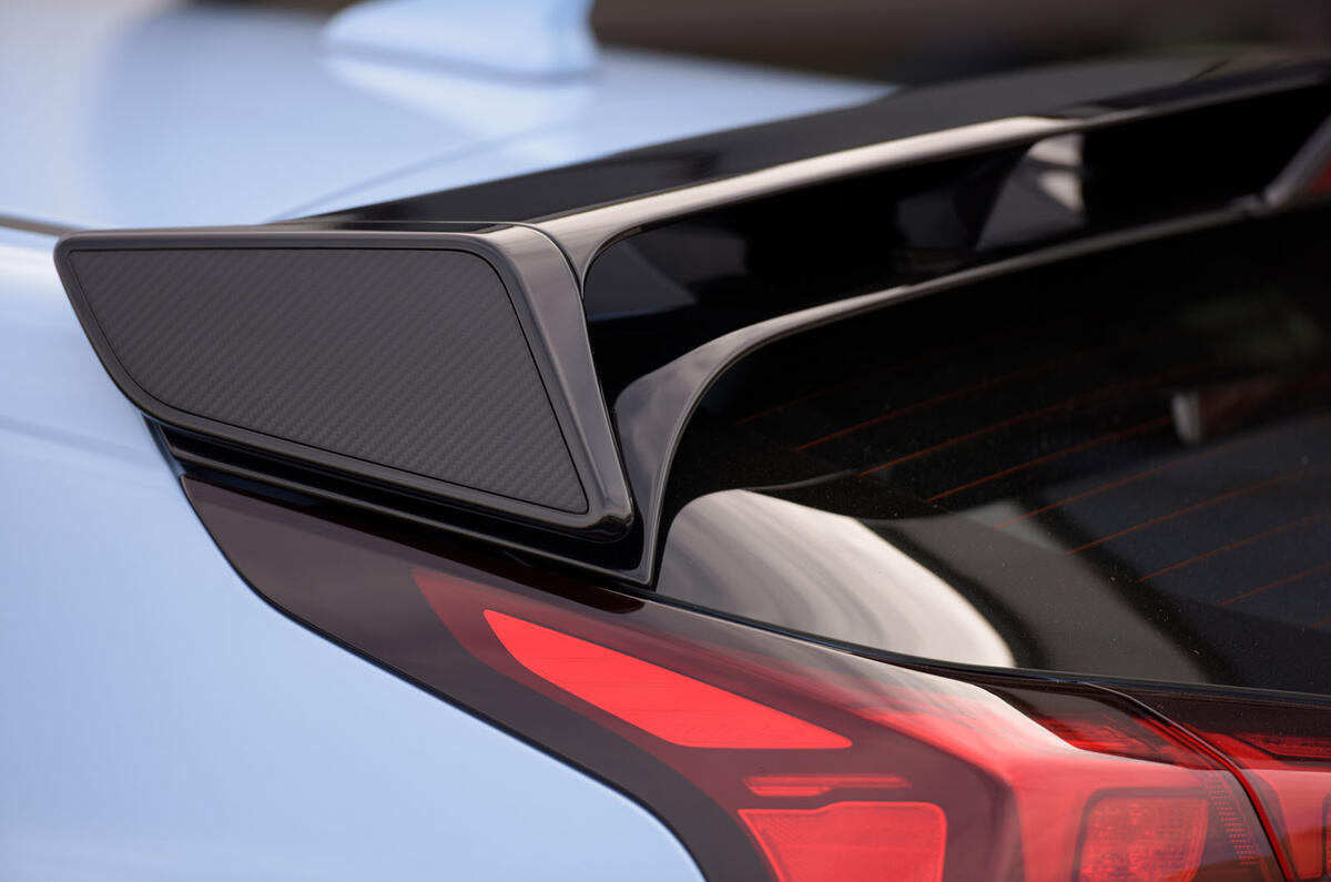 Hyundai Veloster N 2018 review - spoiler