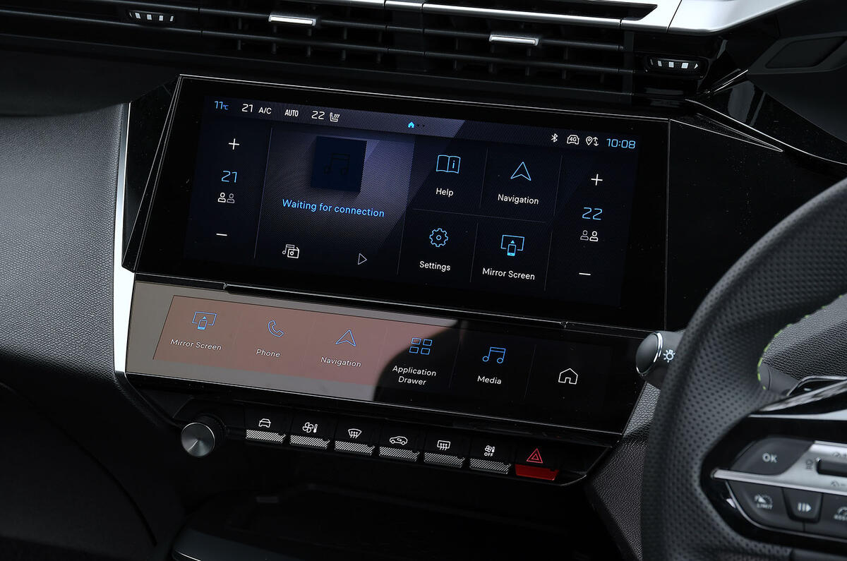 6 Peugeot 308 GT Plug in 2026 jb20260312 0820