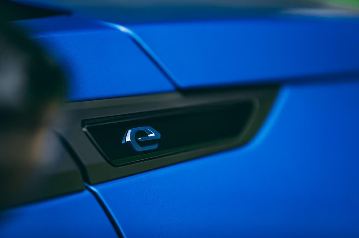 Peugeot e-2008 2020 road test review - side decal