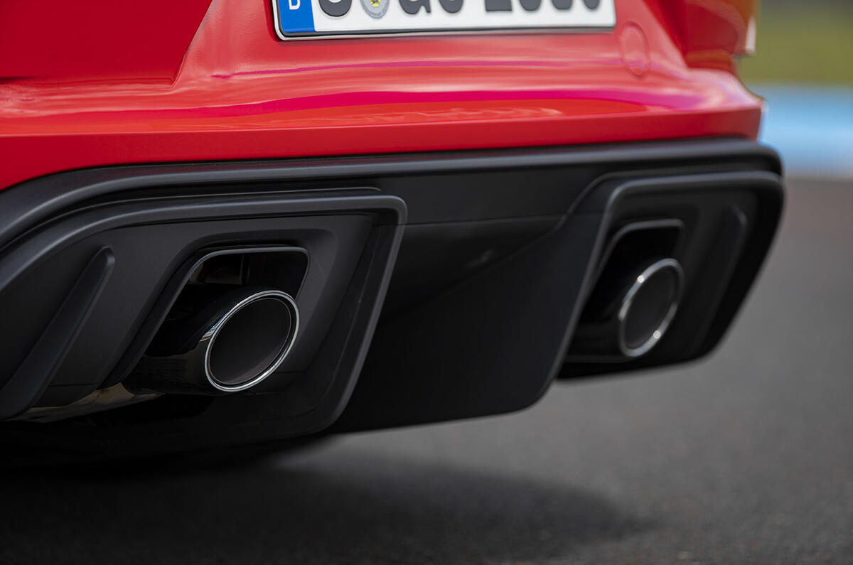 Porsche 718 Cayman GT4 2019 road test review - exhausts