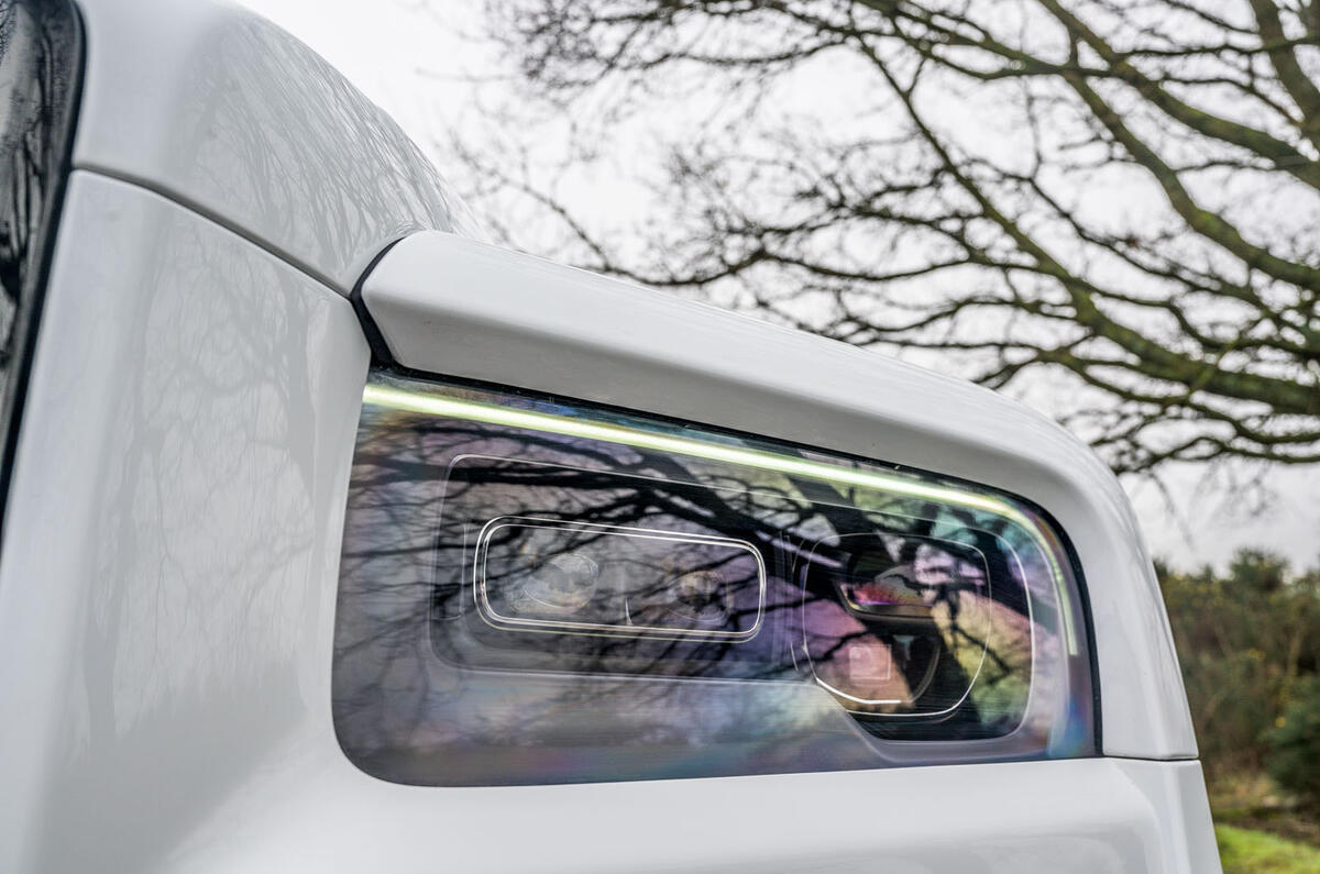 Rolls Royce Cullinan 2020 road test review - headlights