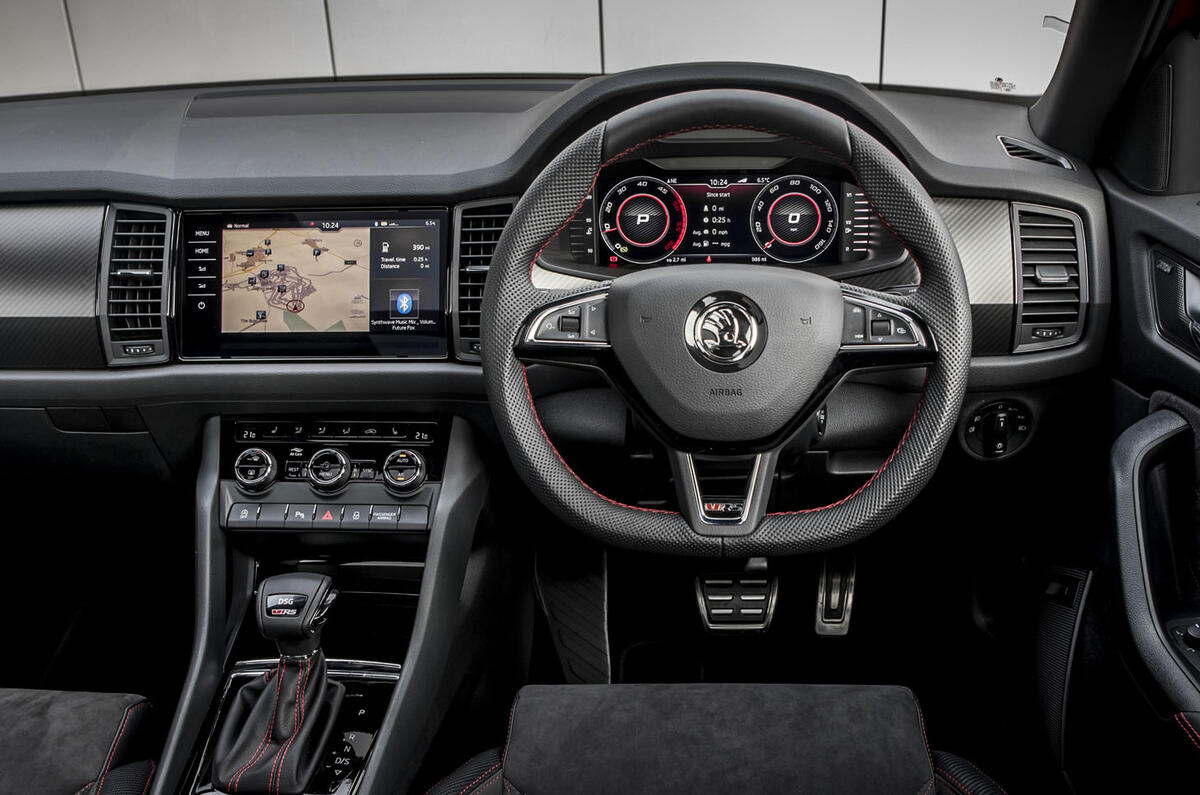 Skoda Kodiaq vRS 2019 road test review - steering wheel