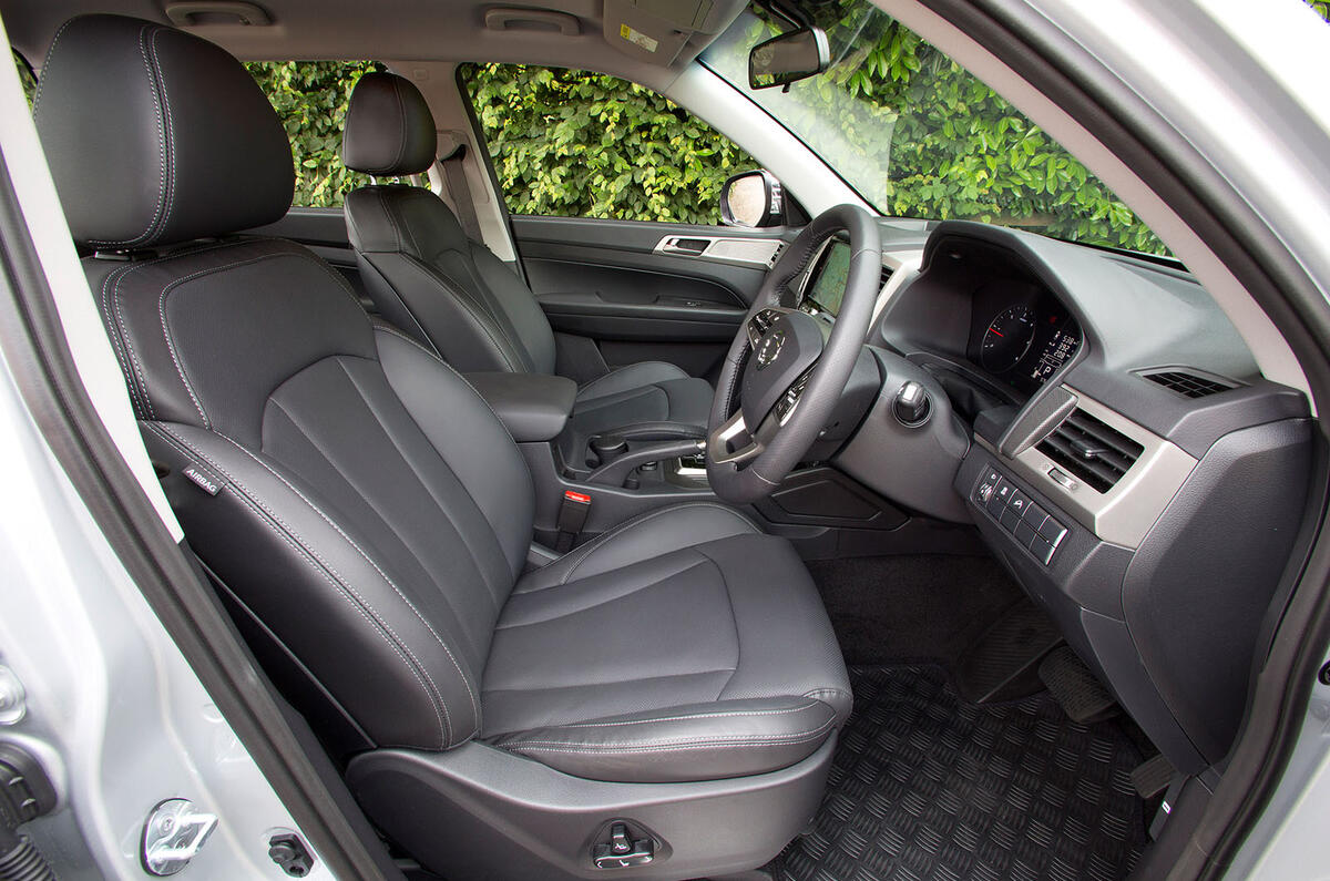Ssangyong Musso Saracen 4x4 2018 road test review cabin