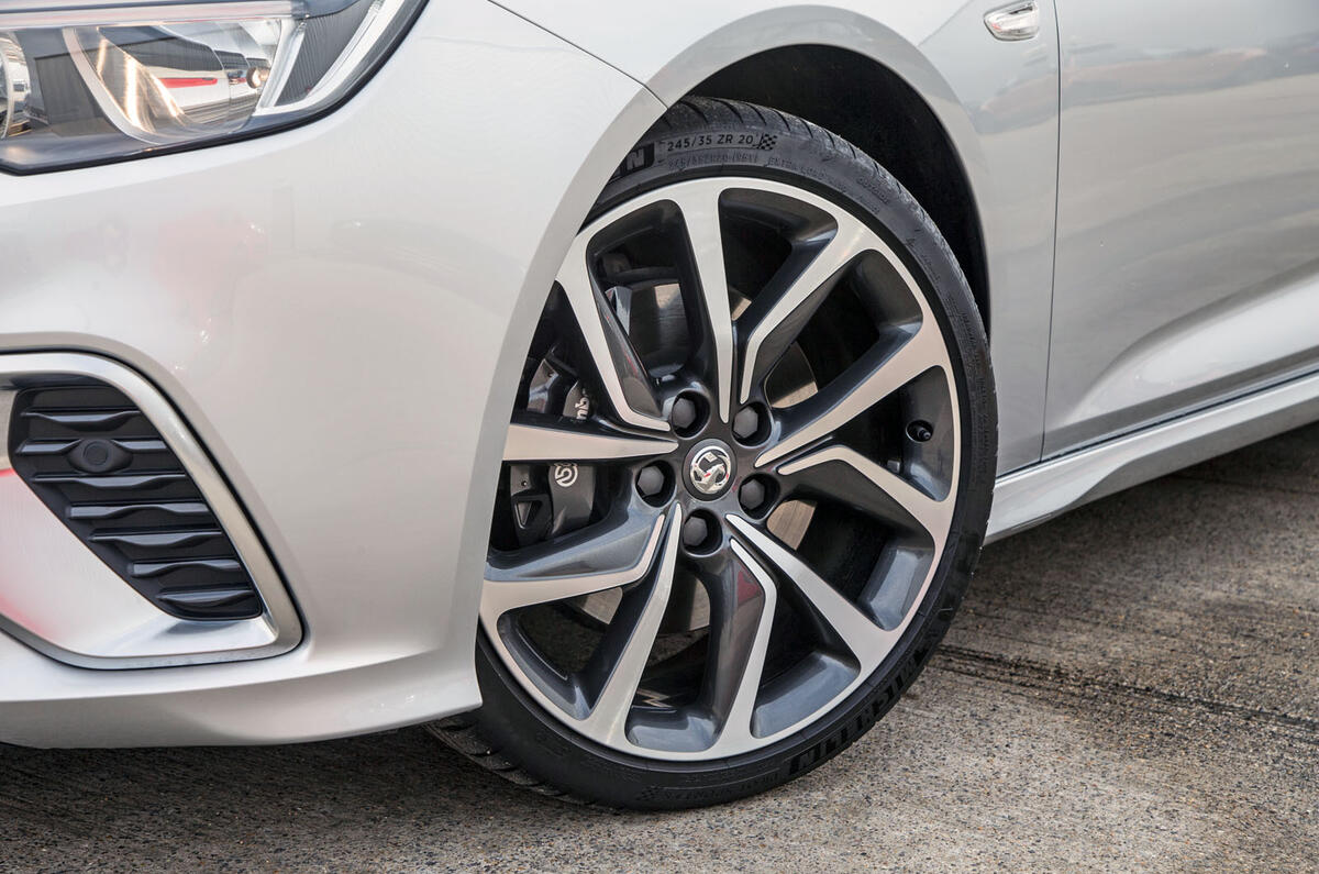 Vauxhall Insignia Sports Tourer GSI review alloy wheels