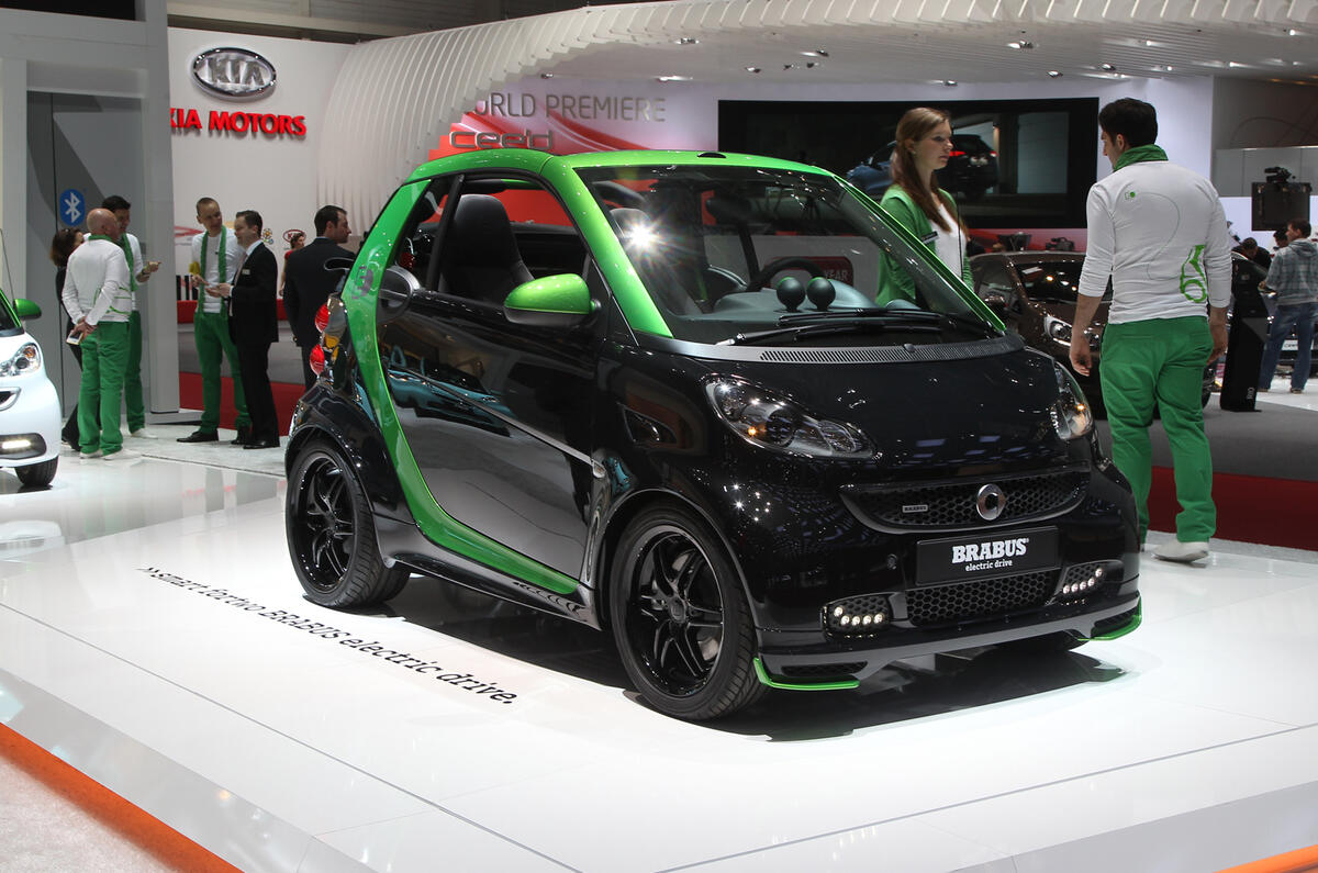 Geneva: Facelifted Smart Fortwo