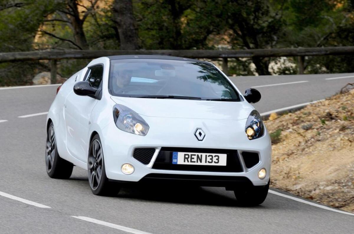 Renault Wind cornering