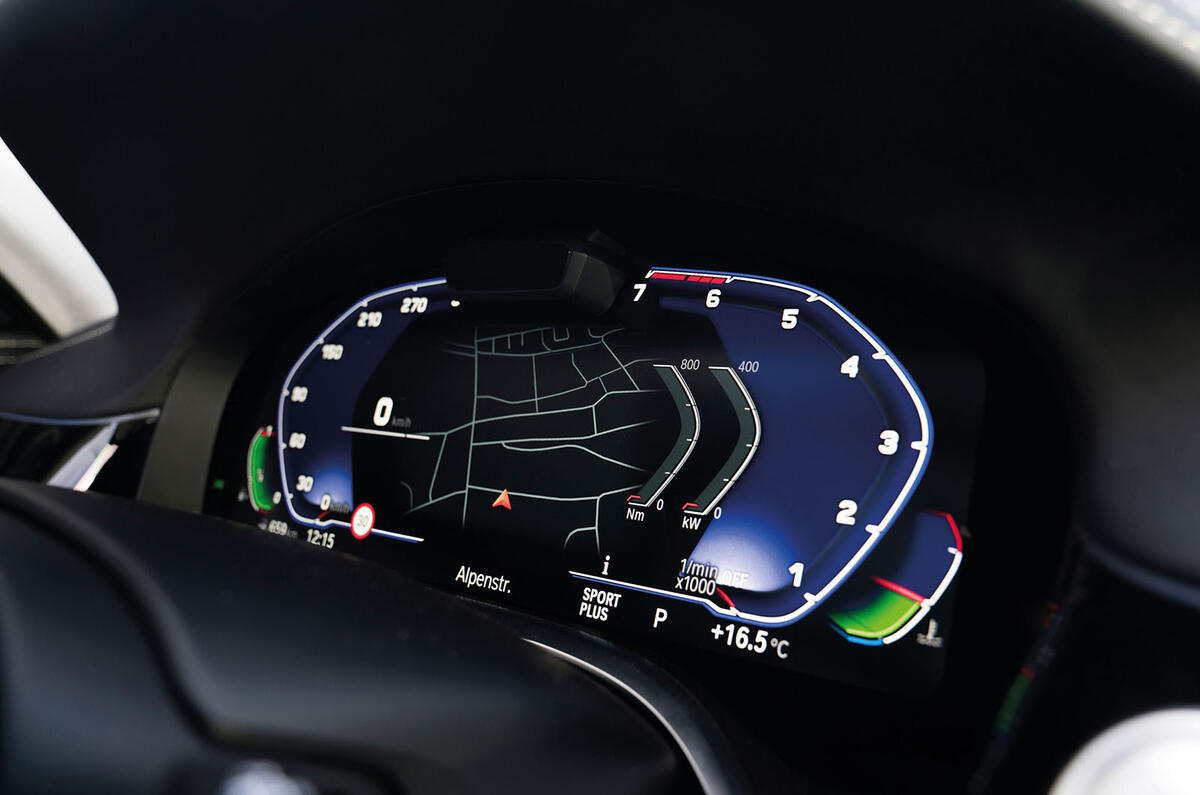Alpina B7 2019 review - digital instrument cluster
