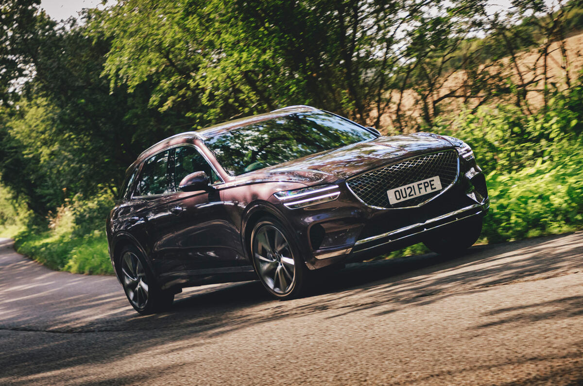 7 Genesis GV70 2021 UK FD on road front 7 Genesis GV70 2021 UK FD on road front