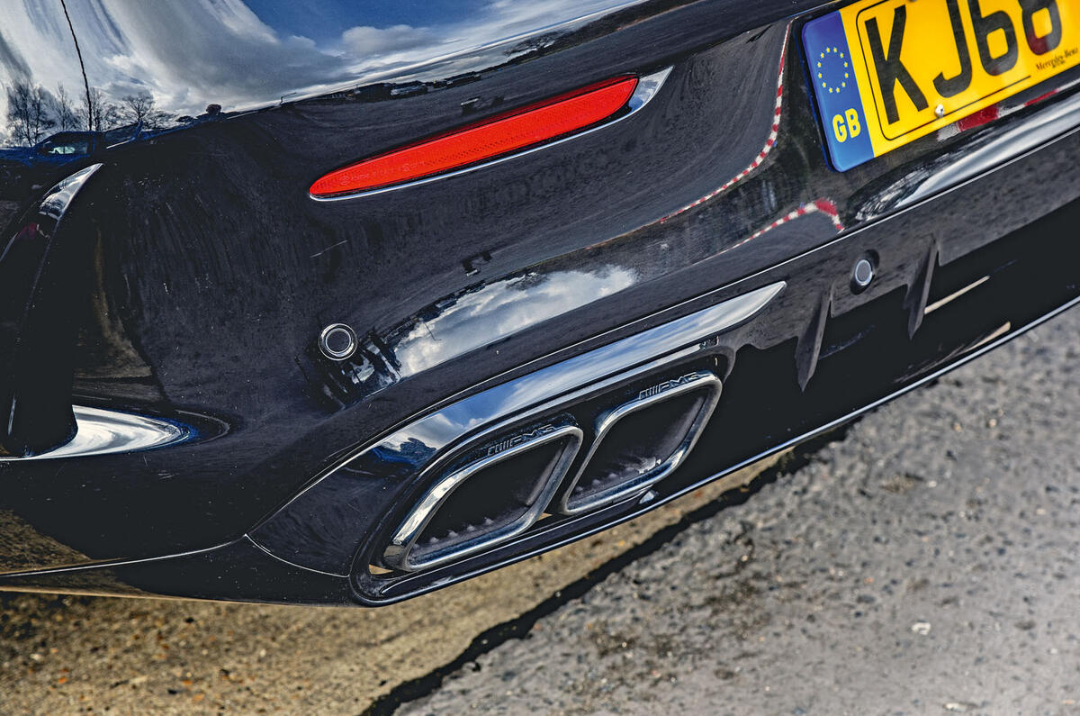 Mercedes-AMG C63 Coupé 2019 road test review - exhausts