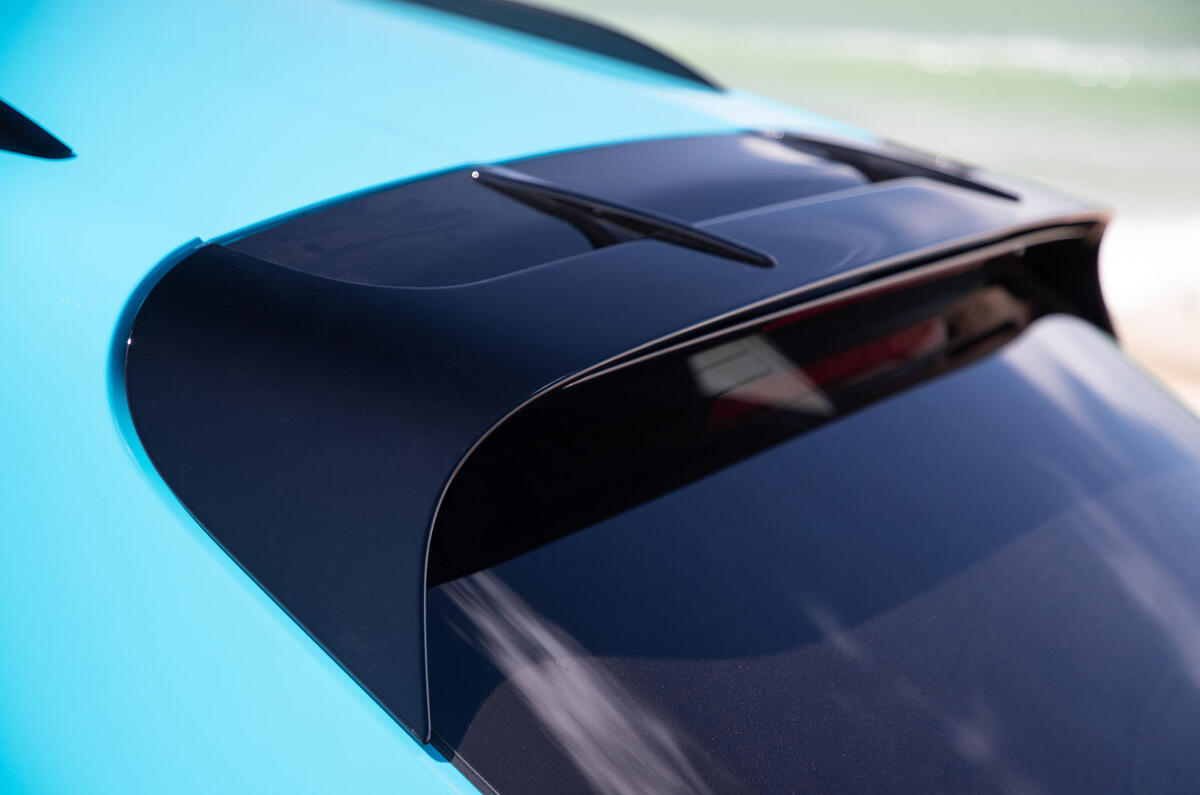 Porsche Macan Turbo 2019 road test review - spoiler