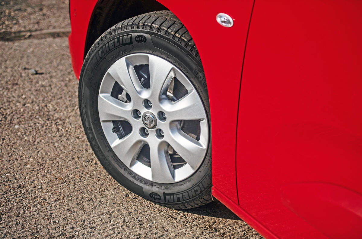 Vauxhall Combo Life 2018 road test review - alloy wheels