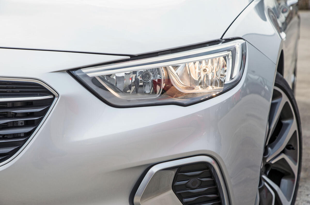 Vauxhall Insignia Sports Tourer GSI review headlights