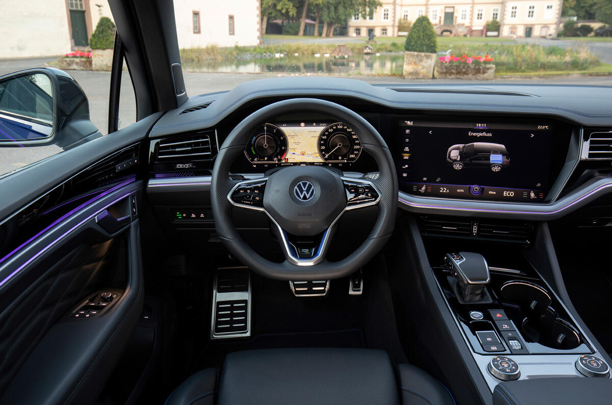 Volkswagen Touareg R road test review - dashboard Volkswagen Touareg R road test review - dashboard