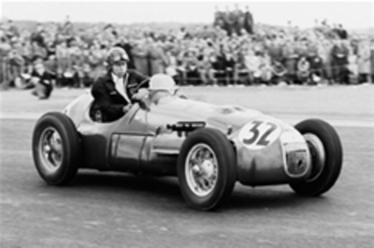Le Mans winner, Tony Rolt, dies aged 89