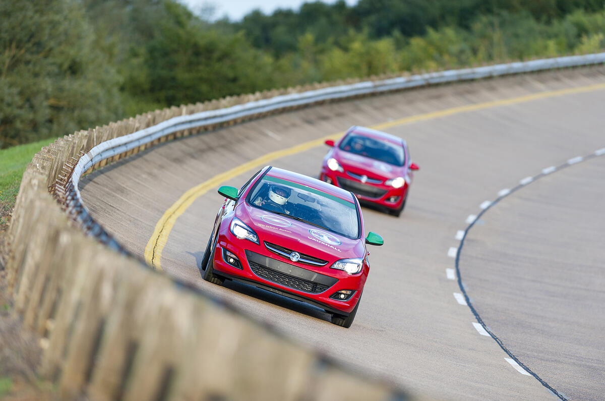 Vauxhall Astra speed endurance records confirmed