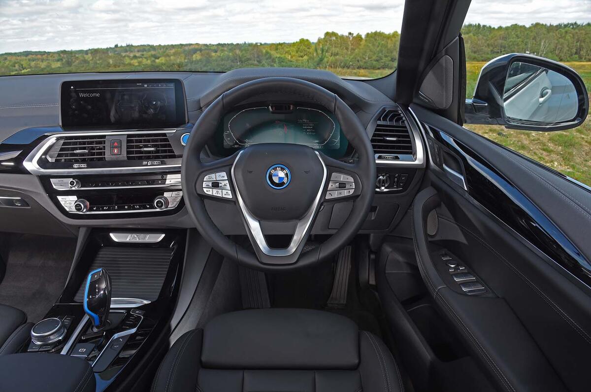 8 BMW iX3 2021 FD Dash 8 BMW iX3 2021 FD Dash