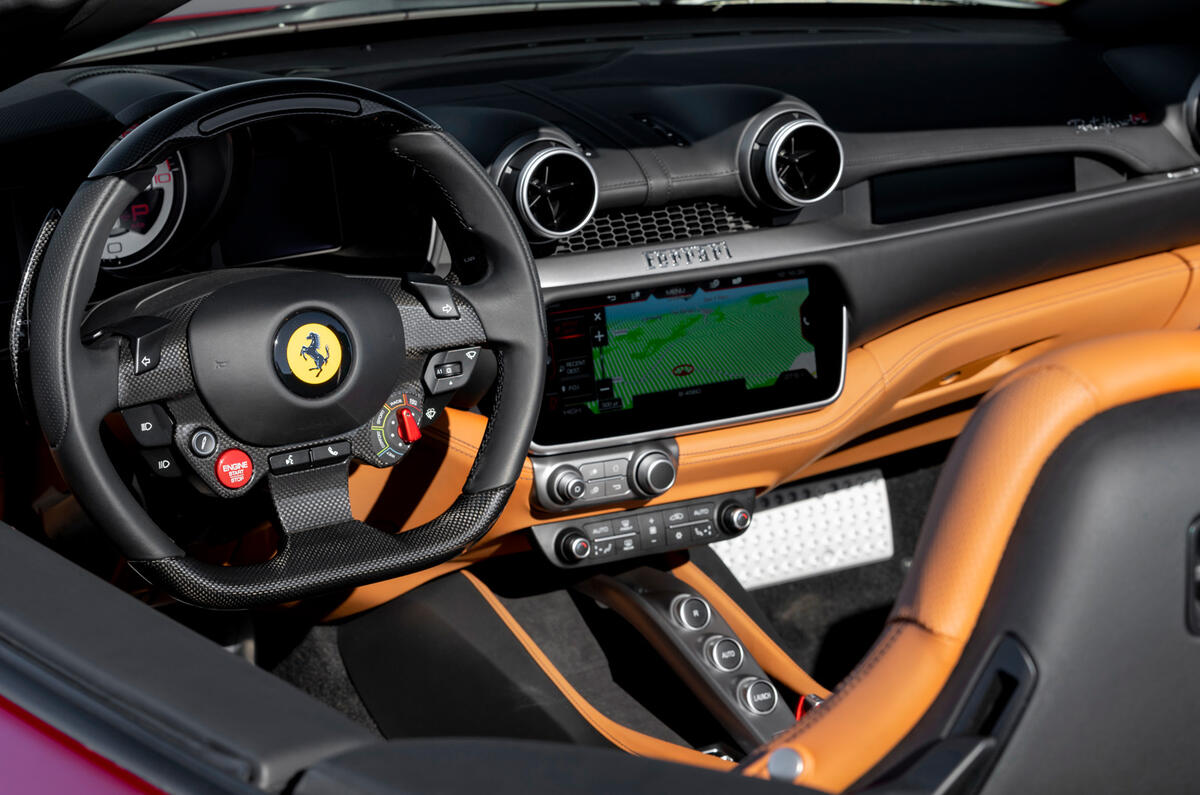 8 ferrari portofino m 2021 uk fd cabin 8 ferrari portofino m 2021 uk fd cabin
